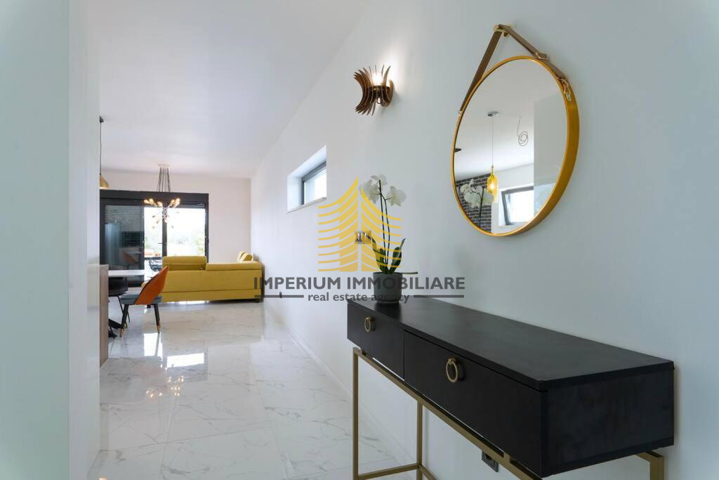 Casa, Vendita, Marina, Vinišće, 180m2, Indipendente