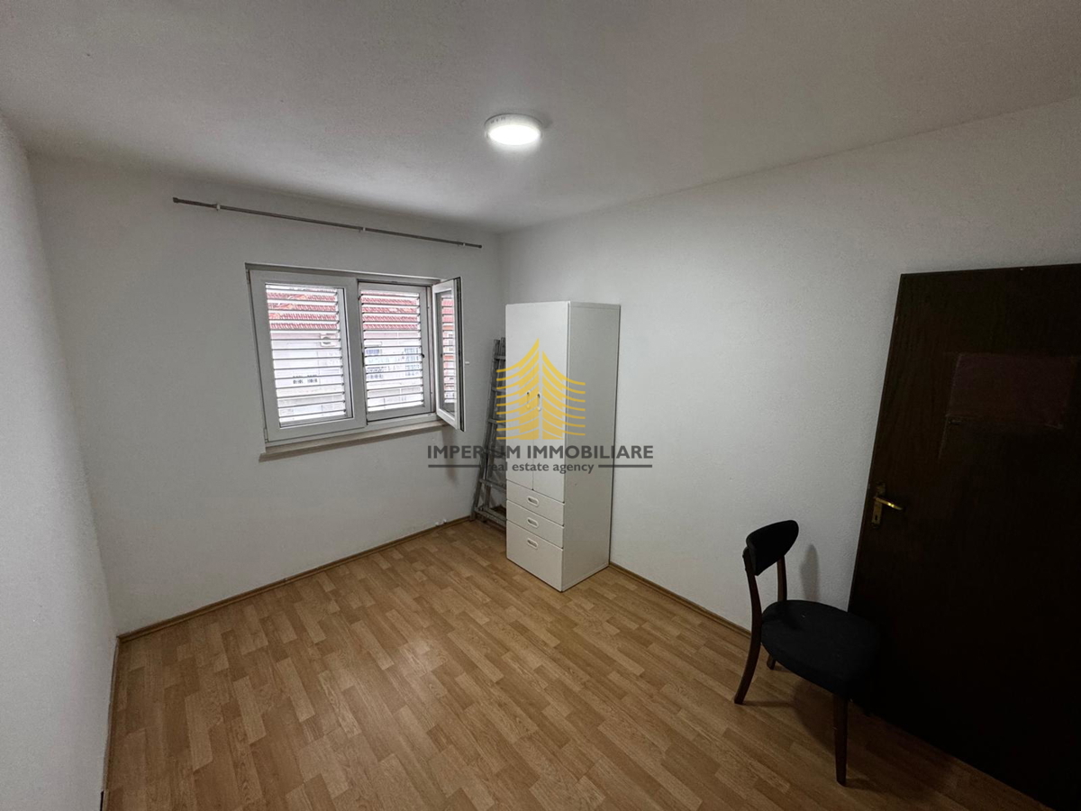 Appartamento, Vendita, Kaštel Gomilica, 83,60 m², 2,5 locali (2 camere + soggiorno doppio)