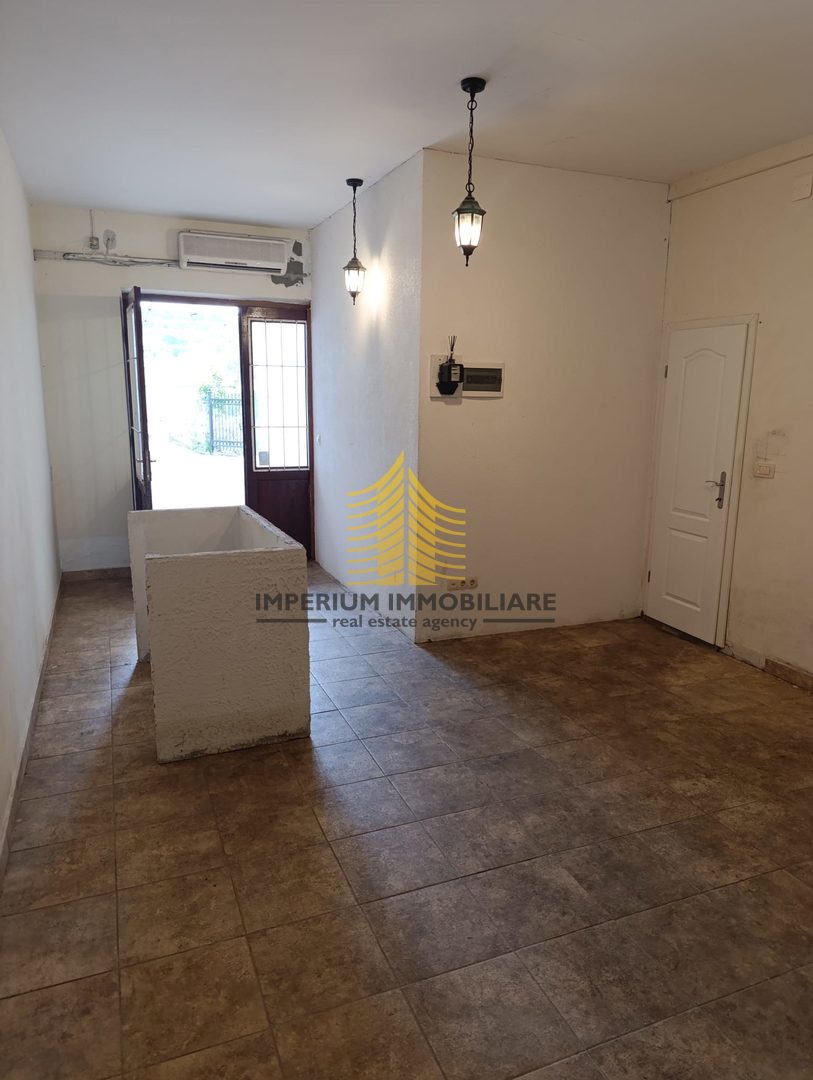Locale commerciale, Vendita, Trogir, 80,78 m², Altro