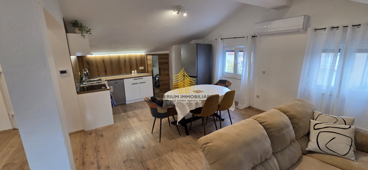 Appartamento, Vendita, Zadar, Novi bokanjac, 89,00 m², 2,5 locali (2 camere + soggiorno doppio)