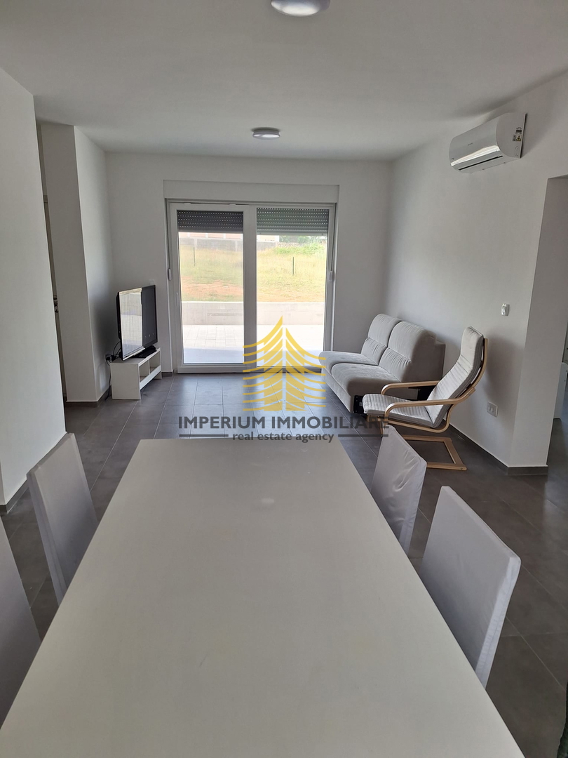 Appartamento, Vendita, Ražanac, 75m2, 2,5 locali (2S+DB)