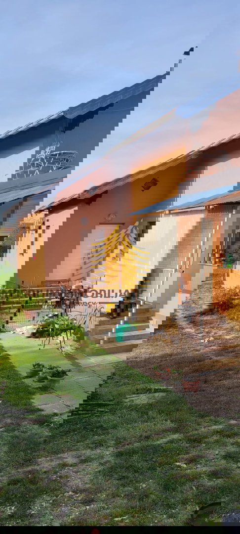 Casa, Vendita, Samobor, Domaslovec, 250m2, Indipendente