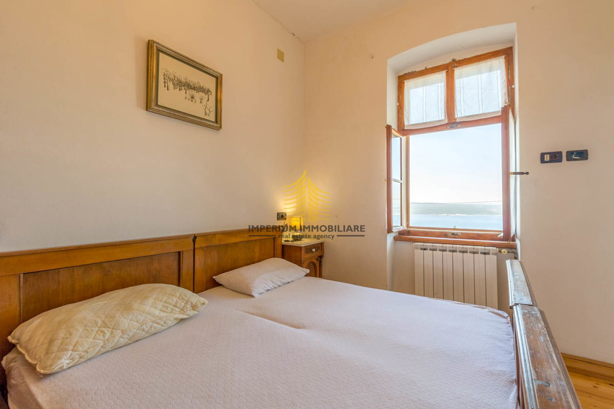 Casa, Vendita, Crikvenica, 375m2, A schiera