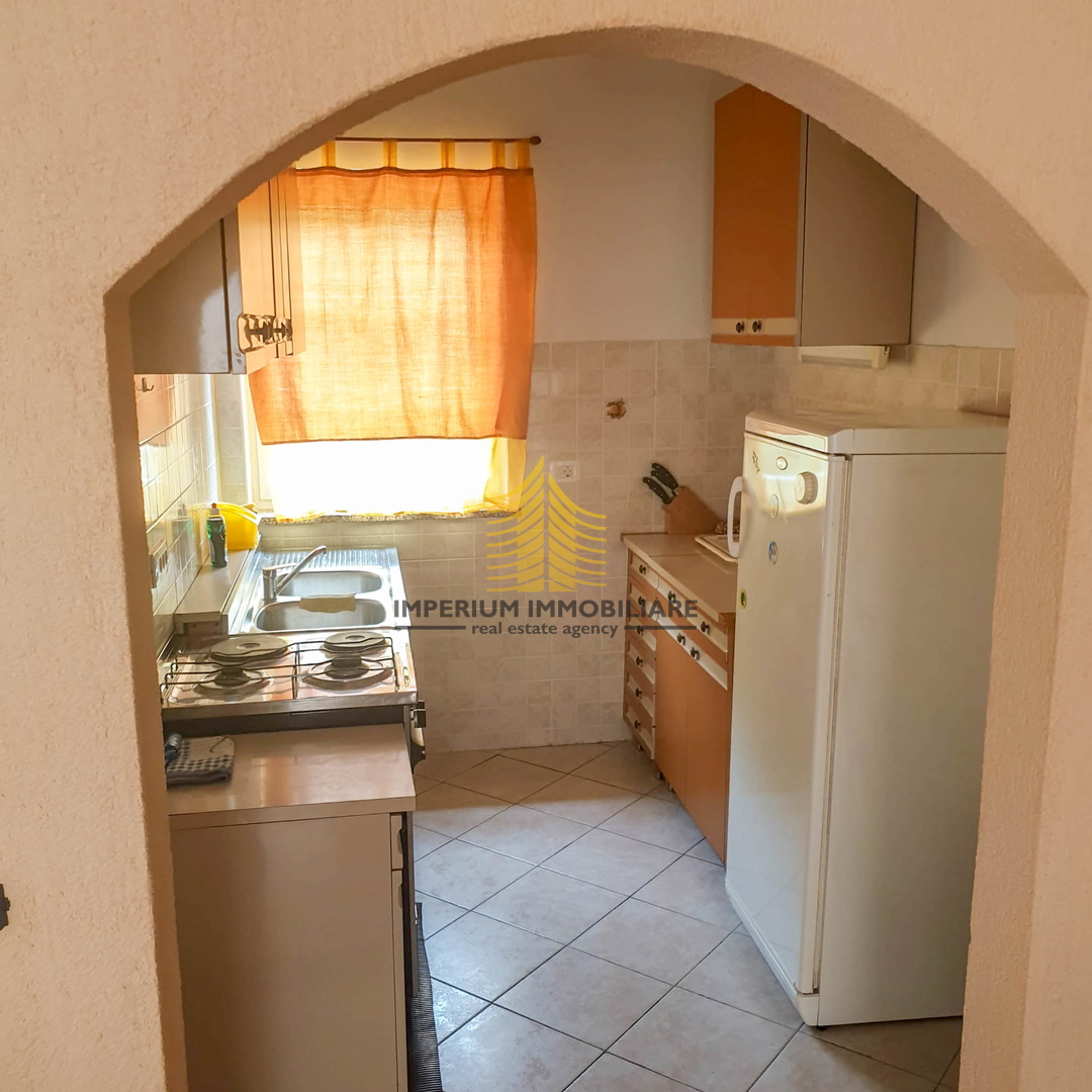 Casa, Vendita, Crikvenica, 375m2, A schiera