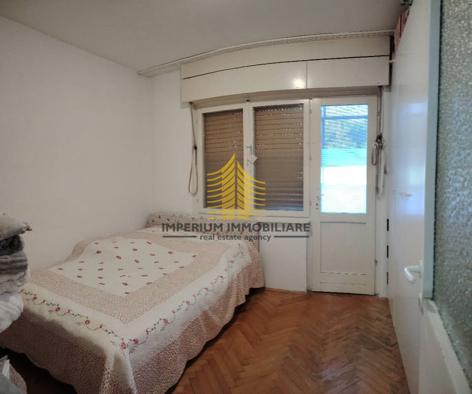 Appartamento, Vendita, Pola, 96m2, 3,5 vani (3 camere + soggiorno doppio)