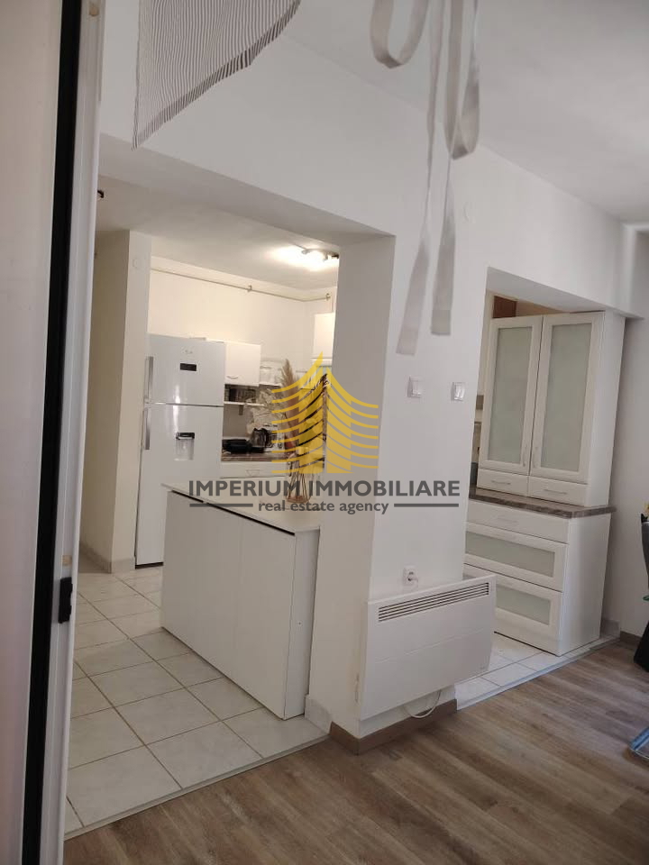 Appartamento, Vendita, Pola, 96m2, 3,5 vani (3 camere + soggiorno doppio)