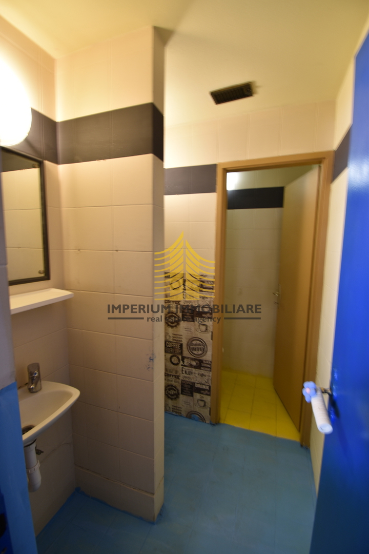 Locale commerciale, Vendita, Zagabria, Vrbani, 55m2, Locale su strada