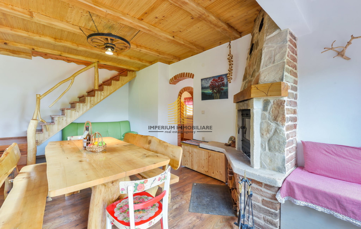 Casa, Vendita, Gračac, 210m2, Indipendente