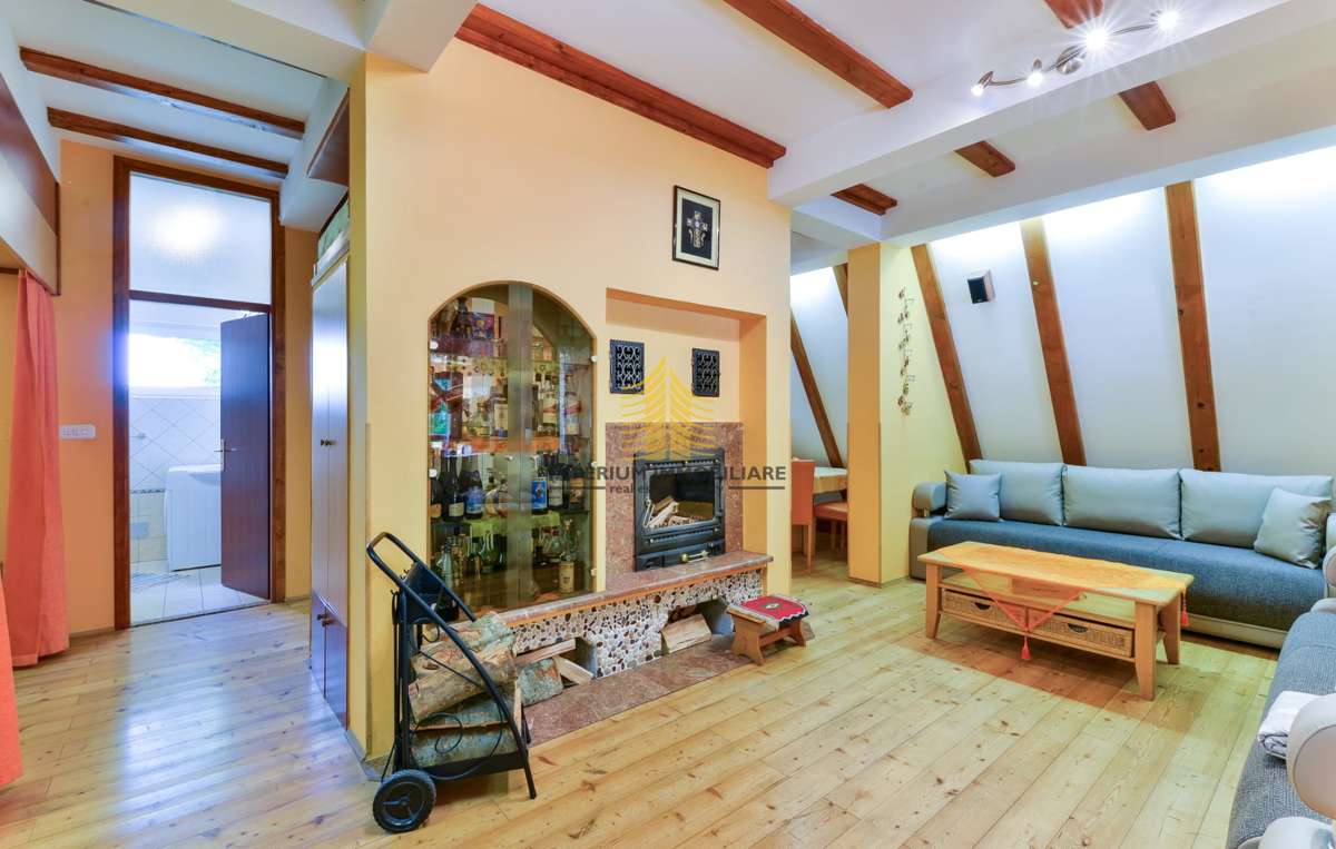 Casa, Vendita, Gračac, 210m2, Indipendente