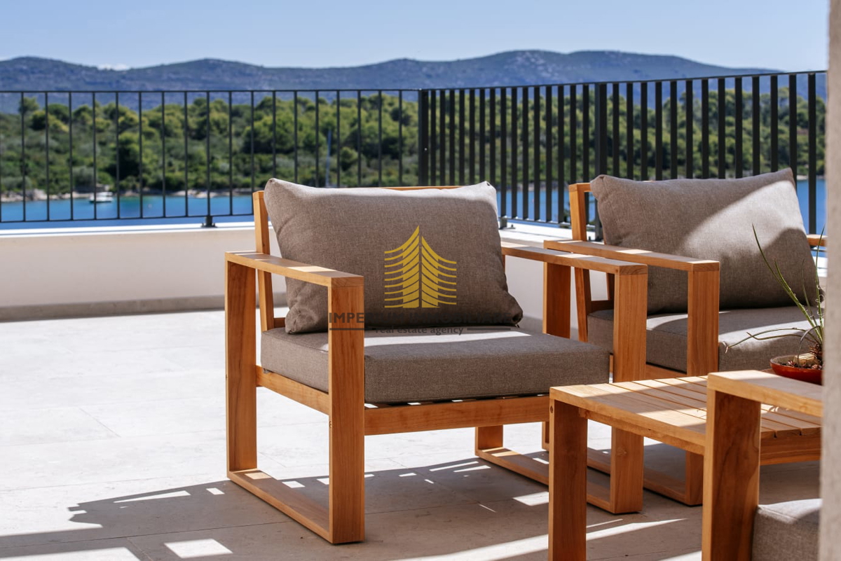 Casa, Vendita, Zona di Zadar, Mali Iž, 294 m2, Indipendente