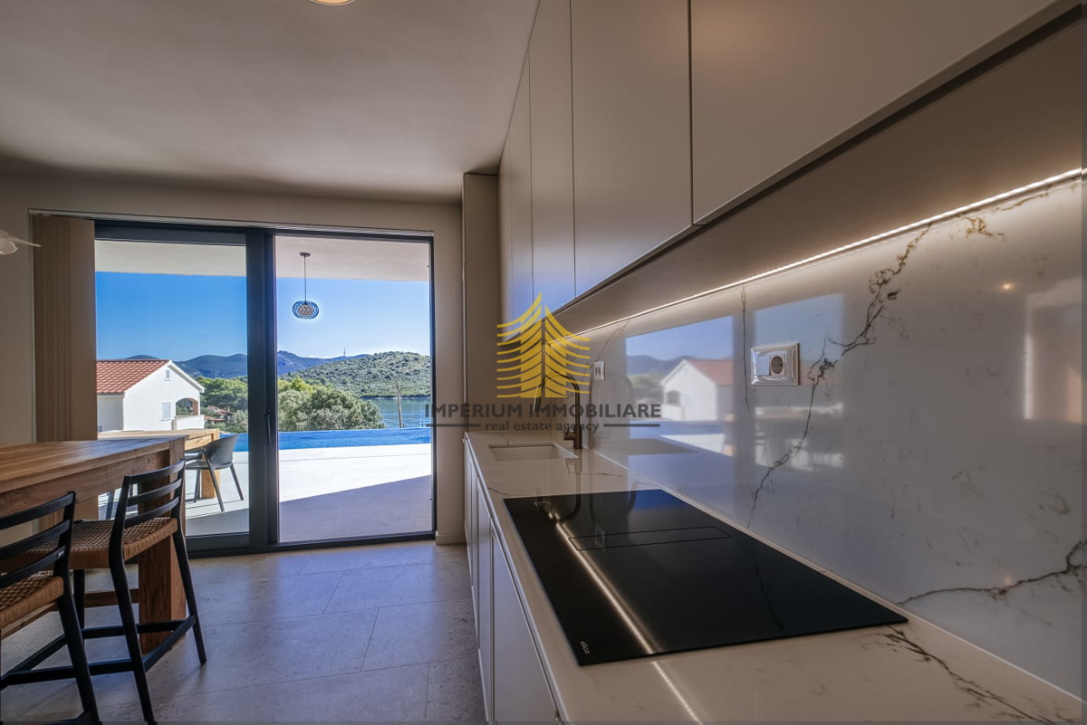 Casa, Vendita, Zona di Zadar, Mali Iž, 294 m2, Indipendente