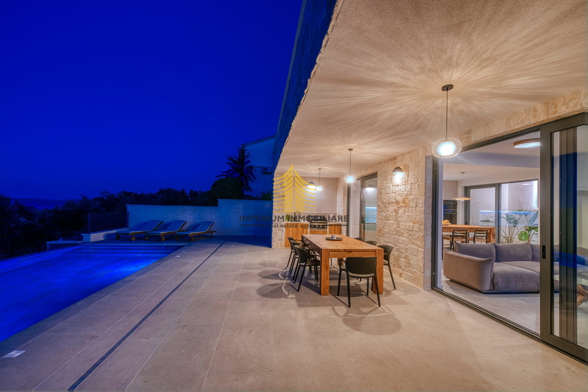 Casa, Vendita, Zona di Zadar, Mali Iž, 294 m2, Indipendente