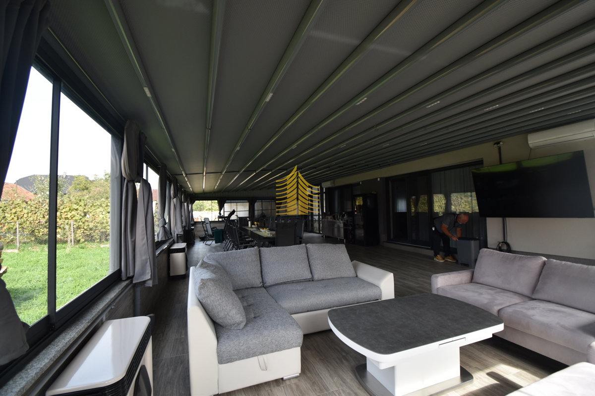 Appartamento, Vendita, Sesvete, Kraljevečki Novaki, 500m2, 4 locali