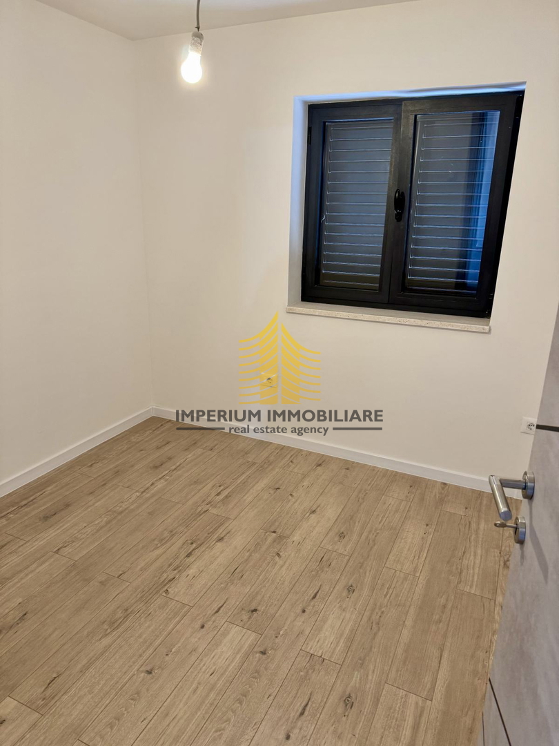 Casa, Vendita, Sebenico, Meterize, 353,24 m2, In fila