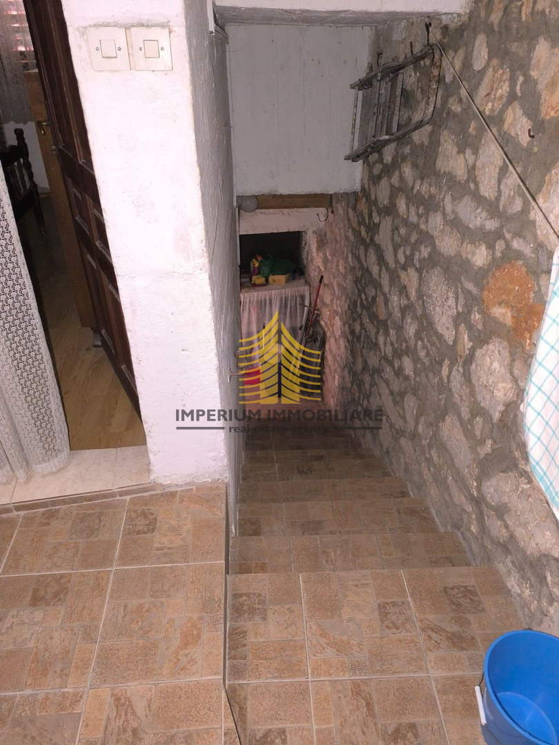 Casa, Vendita, Dintorni di Sebenico, Krapanj, 160m2, A schiera