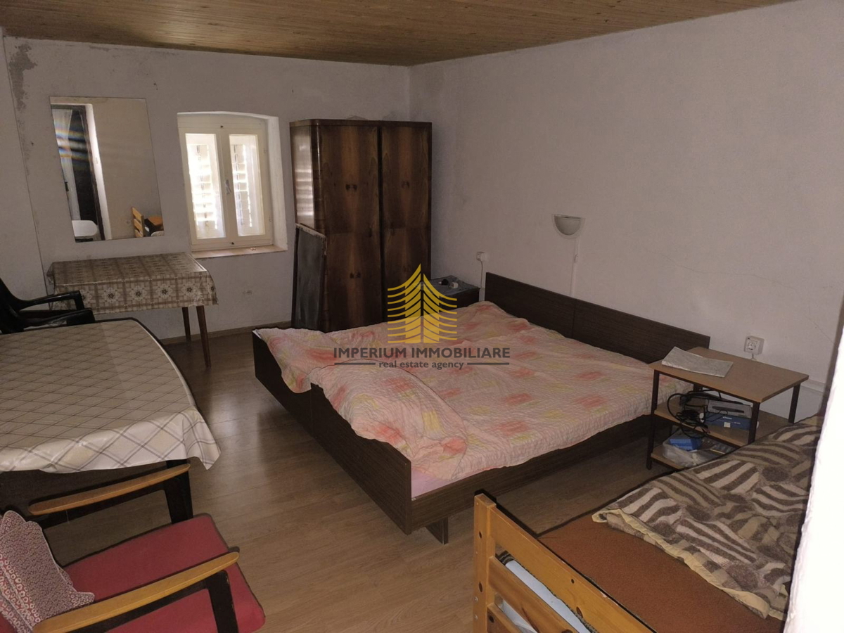 Casa, Vendita, Dintorni di Sebenico, Krapanj, 160m2, A schiera