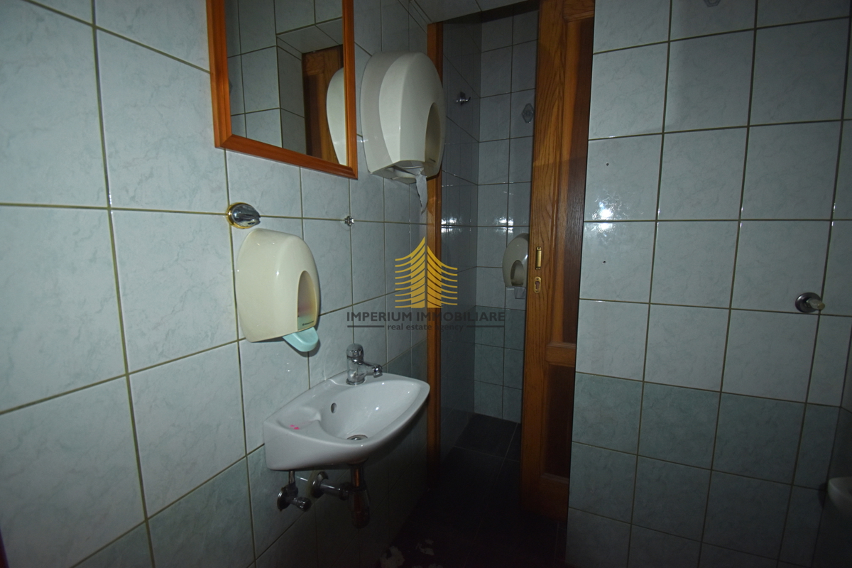 Locale commerciale, Vendita, Trešnjevka - Nord, Trešnjevka, 67m2, Locale su strada