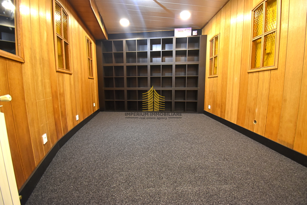 Locale commerciale, Vendita, Trešnjevka - Nord, Trešnjevka, 67m2, Locale su strada