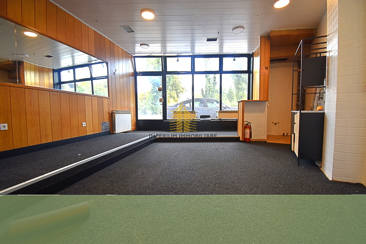 Locale commerciale, Vendita, Trešnjevka - Nord, Trešnjevka, 67m2, Locale su strada