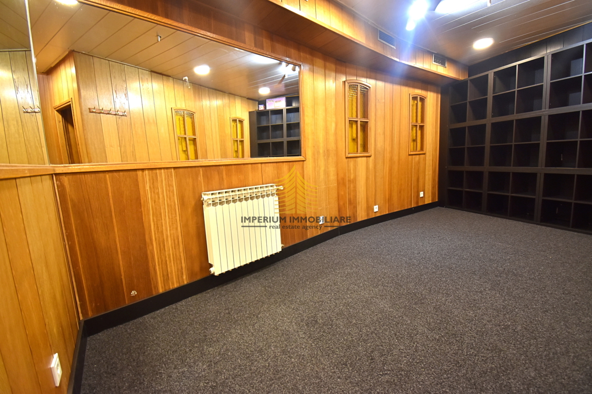 Locale commerciale, Vendita, Trešnjevka - Nord, Trešnjevka, 67m2, Locale su strada