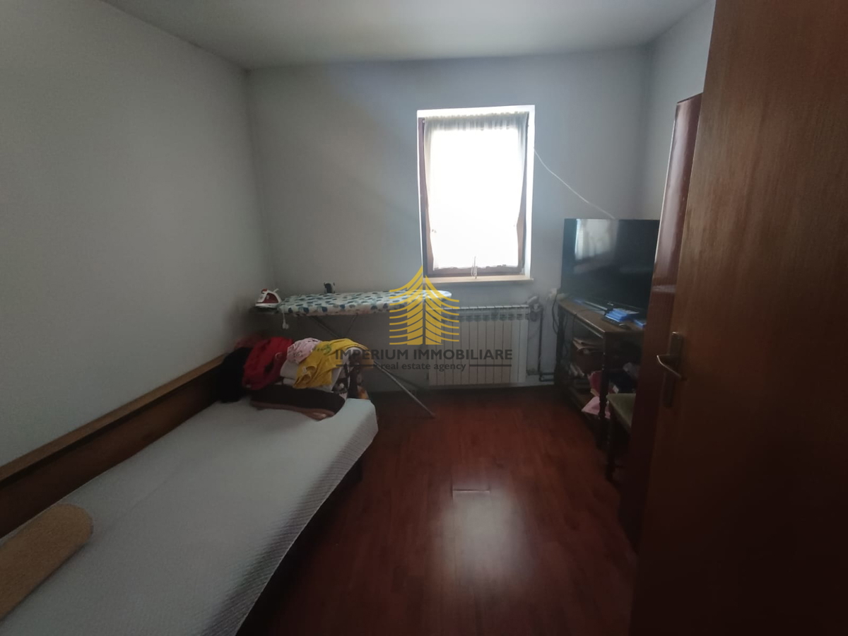 Casa, Vendita, Sesvete, 300m2, Indipendente