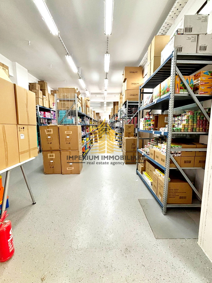 Spazio commerciale, Vendita, Samobor, Centro, 631m2, Complesso commerciale