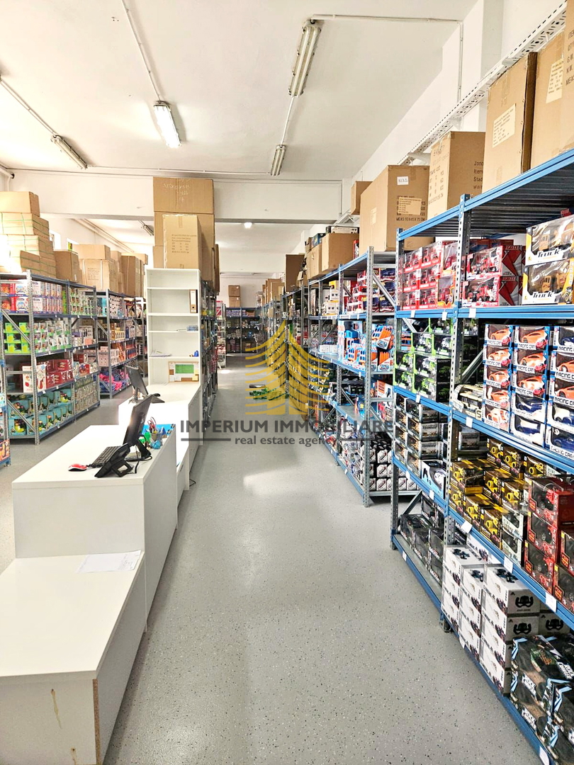 Spazio commerciale, Vendita, Samobor, Centro, 631m2, Complesso commerciale