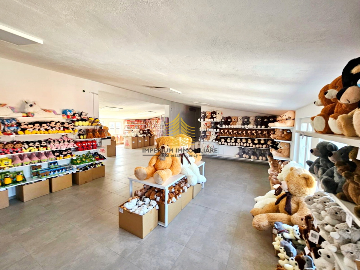 Spazio commerciale, Vendita, Samobor, Centro, 631m2, Complesso commerciale