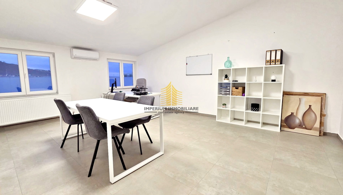 Spazio commerciale, Vendita, Samobor, Centro, 631m2, Complesso commerciale