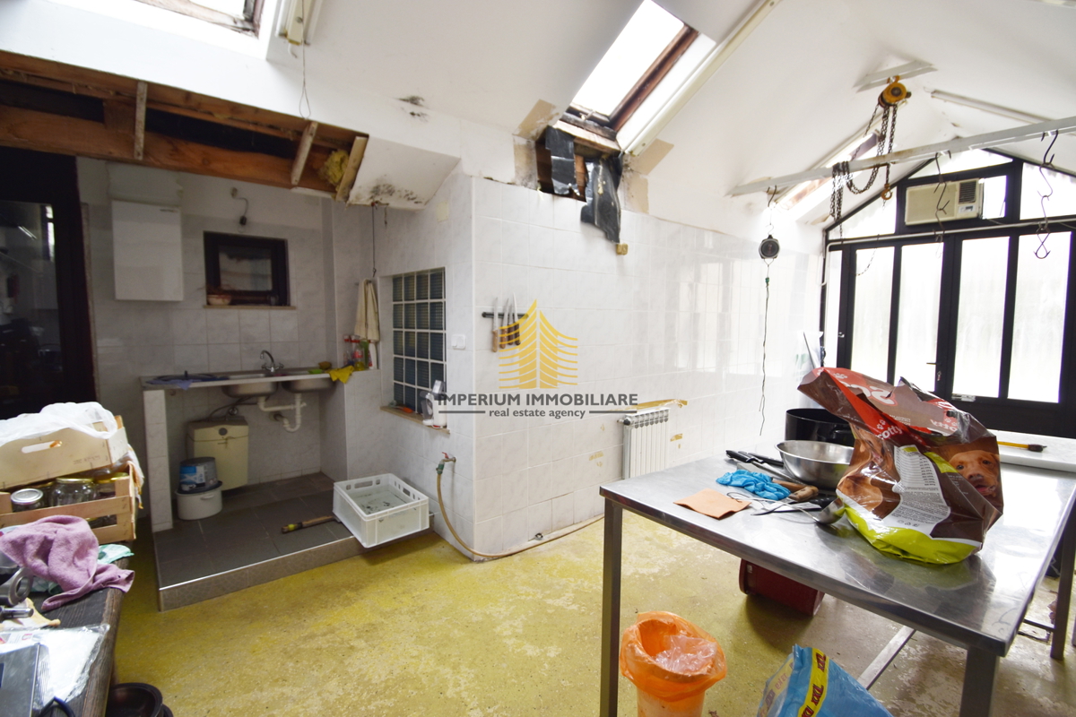 Casa, Vendita, Sveta Nedelja, Strmec, 981m2, Edificio residenziale-commerciale