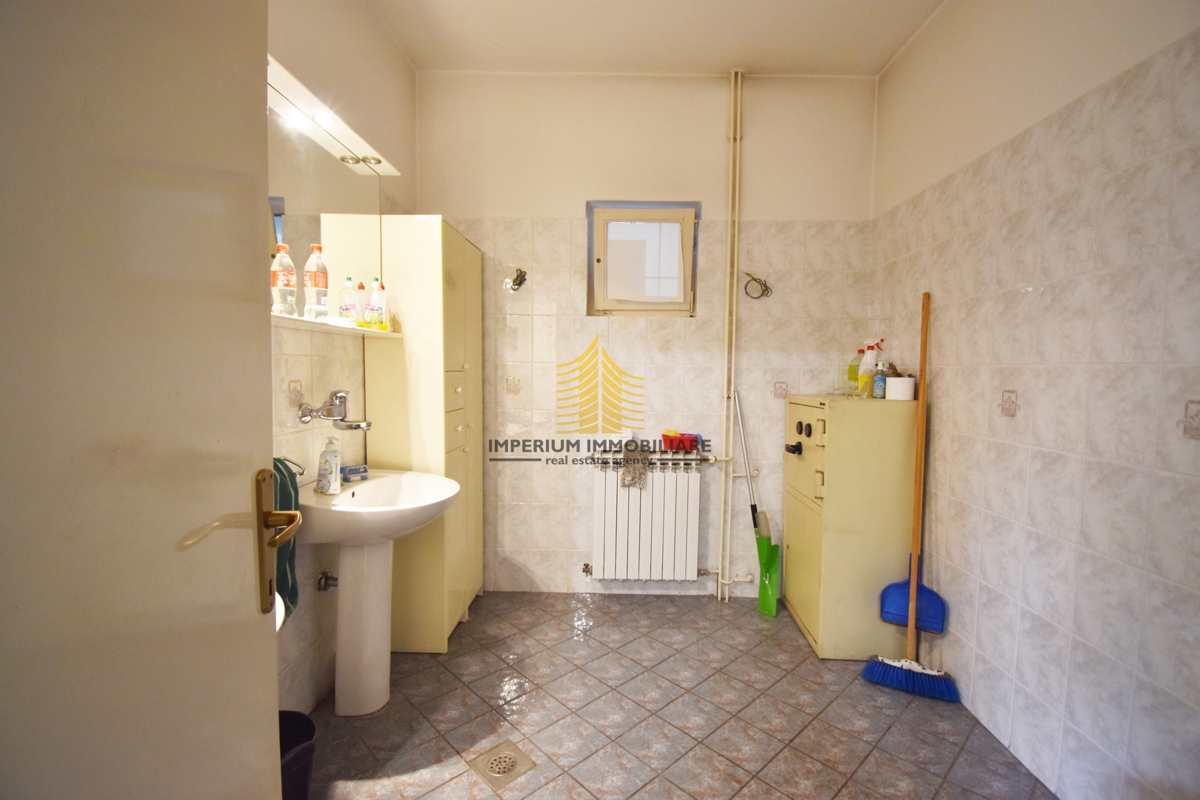 Casa, Vendita, Sveta Nedelja, Strmec, 981m2, Edificio residenziale-commerciale