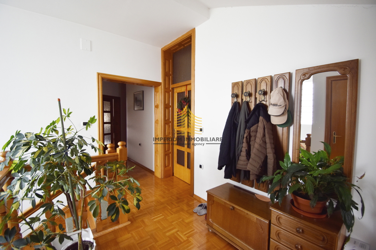 Casa, Vendita, Sveta Nedelja, Strmec, 981m2, Edificio residenziale-commerciale