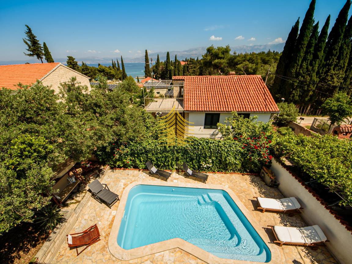 Casa, Vendita, Supetar, 200m2, Indipendente