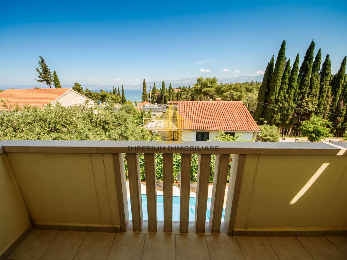 Casa, Vendita, Supetar, 200m2, Indipendente