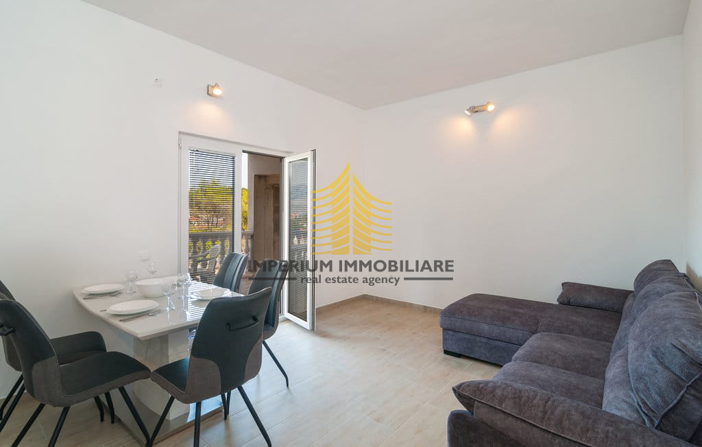 Casa, Vendita, Splitska, 480m2, Indipendente