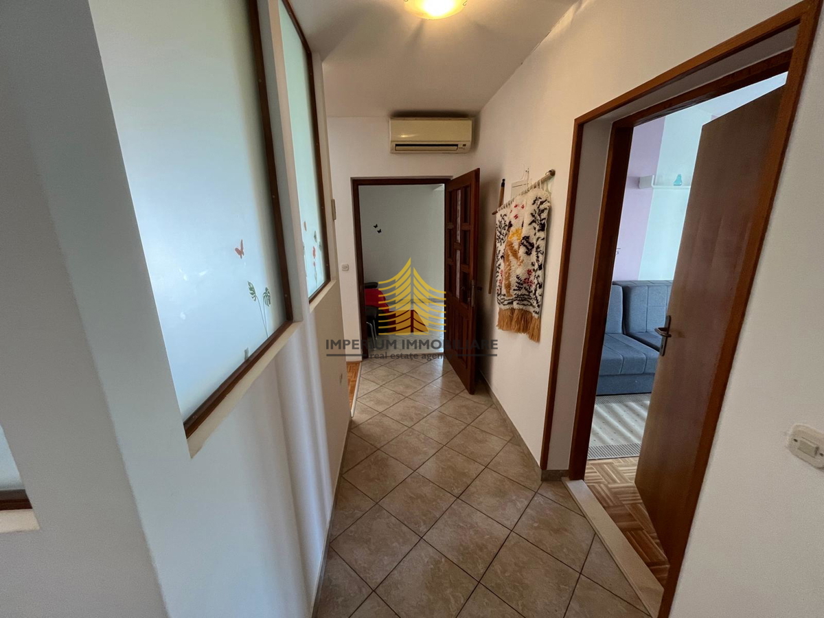 Casa, Vendita, Kaštel Sućurac, 310m2, Indipendente