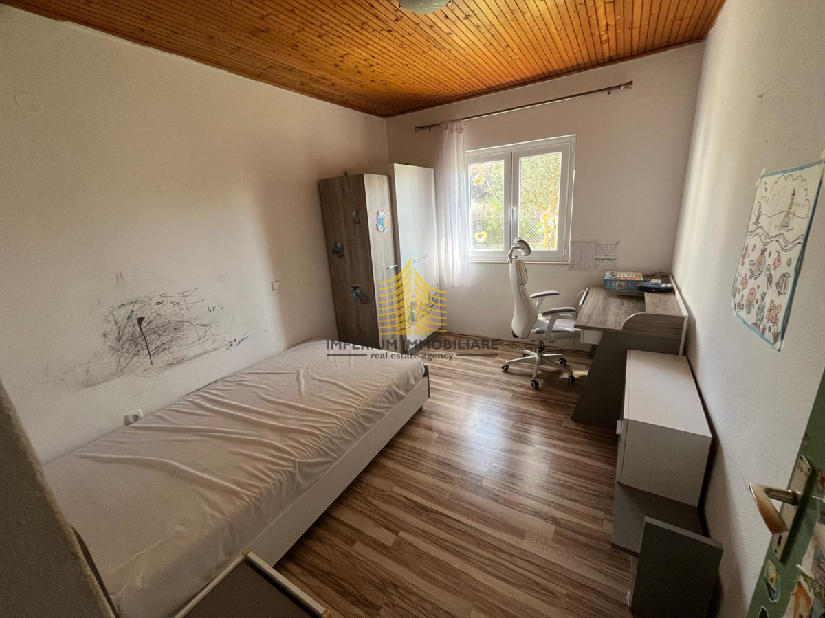 Casa, Vendita, Kaštel Sućurac, 310m2, Indipendente