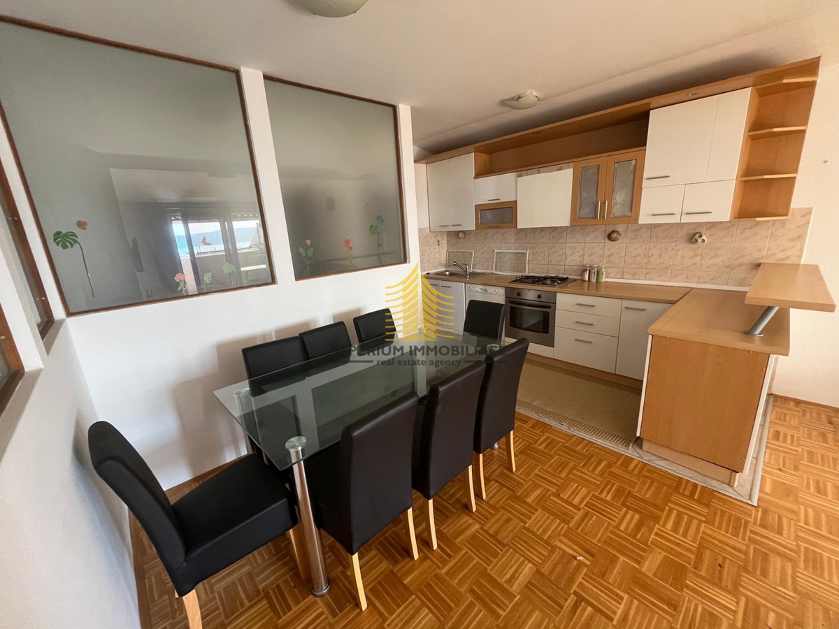 Casa, Vendita, Kaštel Sućurac, 310m2, Indipendente