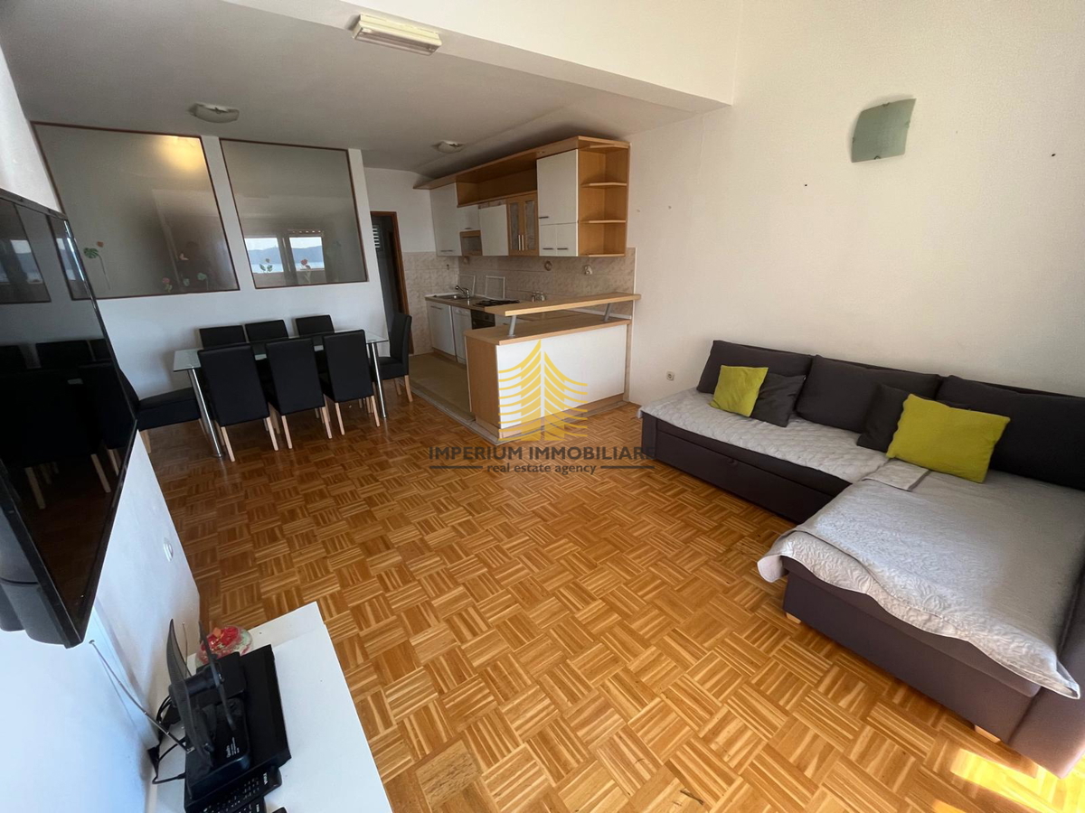 Casa, Vendita, Kaštel Sućurac, 310m2, Indipendente