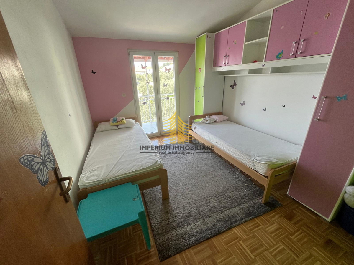 Casa, Vendita, Kaštel Sućurac, 310m2, Indipendente