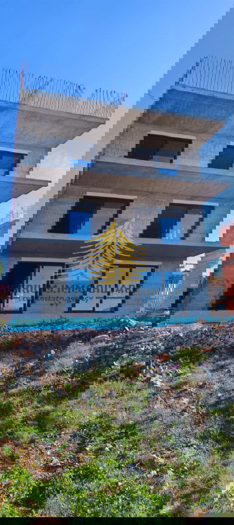 Appartamento, Vendita, Okrug, Okrug Gornji, 162,47 m², 2,5 locali (2S+DB)