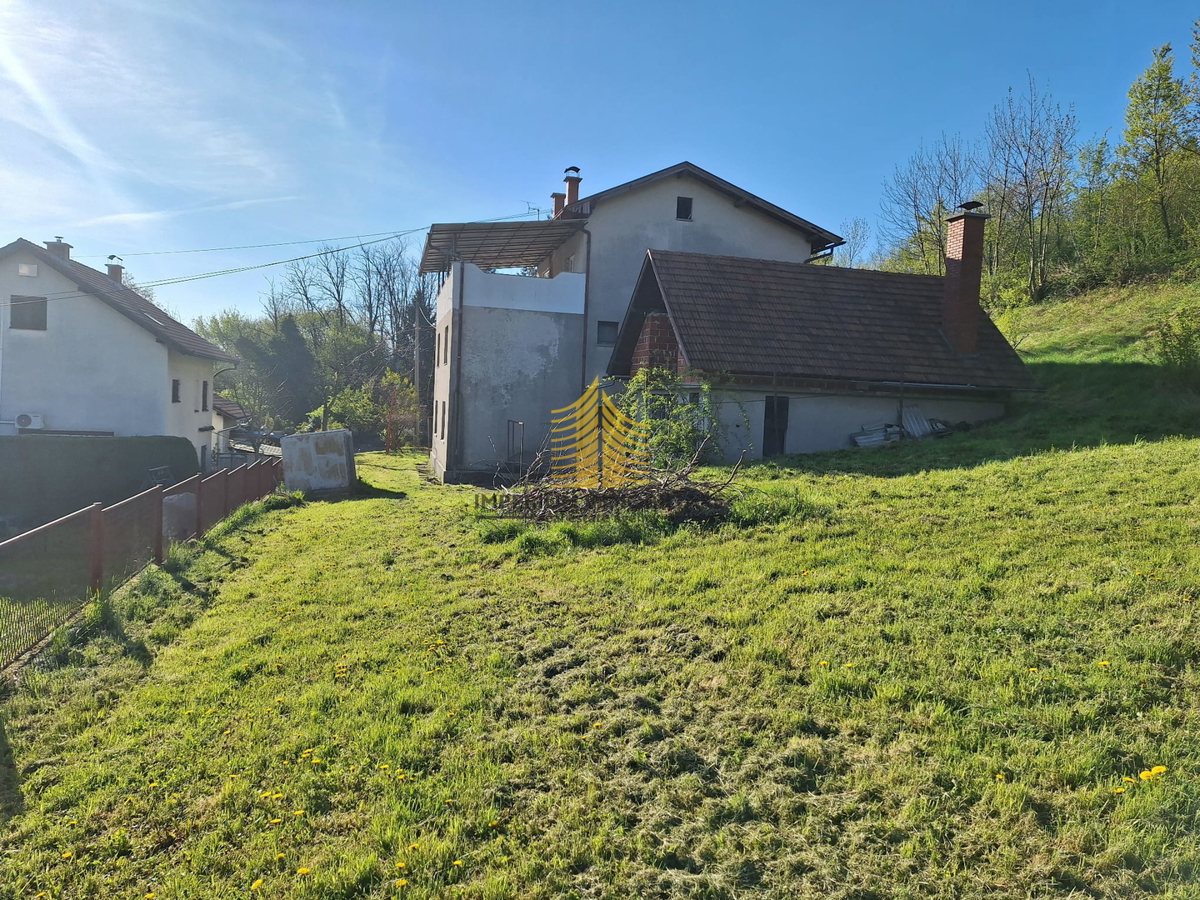 Casa, Vendita, Črnomerec, Gornje Vrapče, 320m2, Indipendente