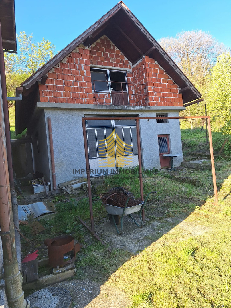 Casa, Vendita, Črnomerec, Gornje Vrapče, 320m2, Indipendente