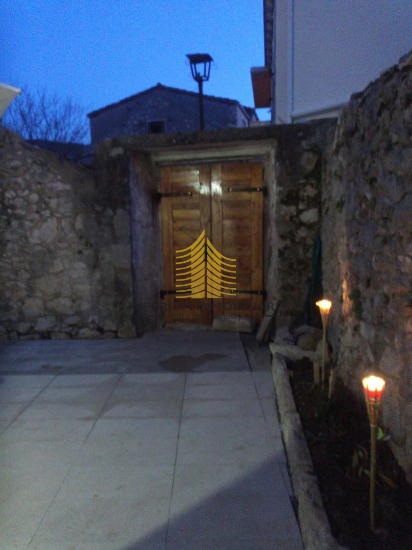 Casa, Vendita, Mokošica, 137m2, Indipendente