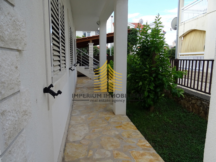 Casa, Vendita, Rogoznica, 200m2, Indipendente