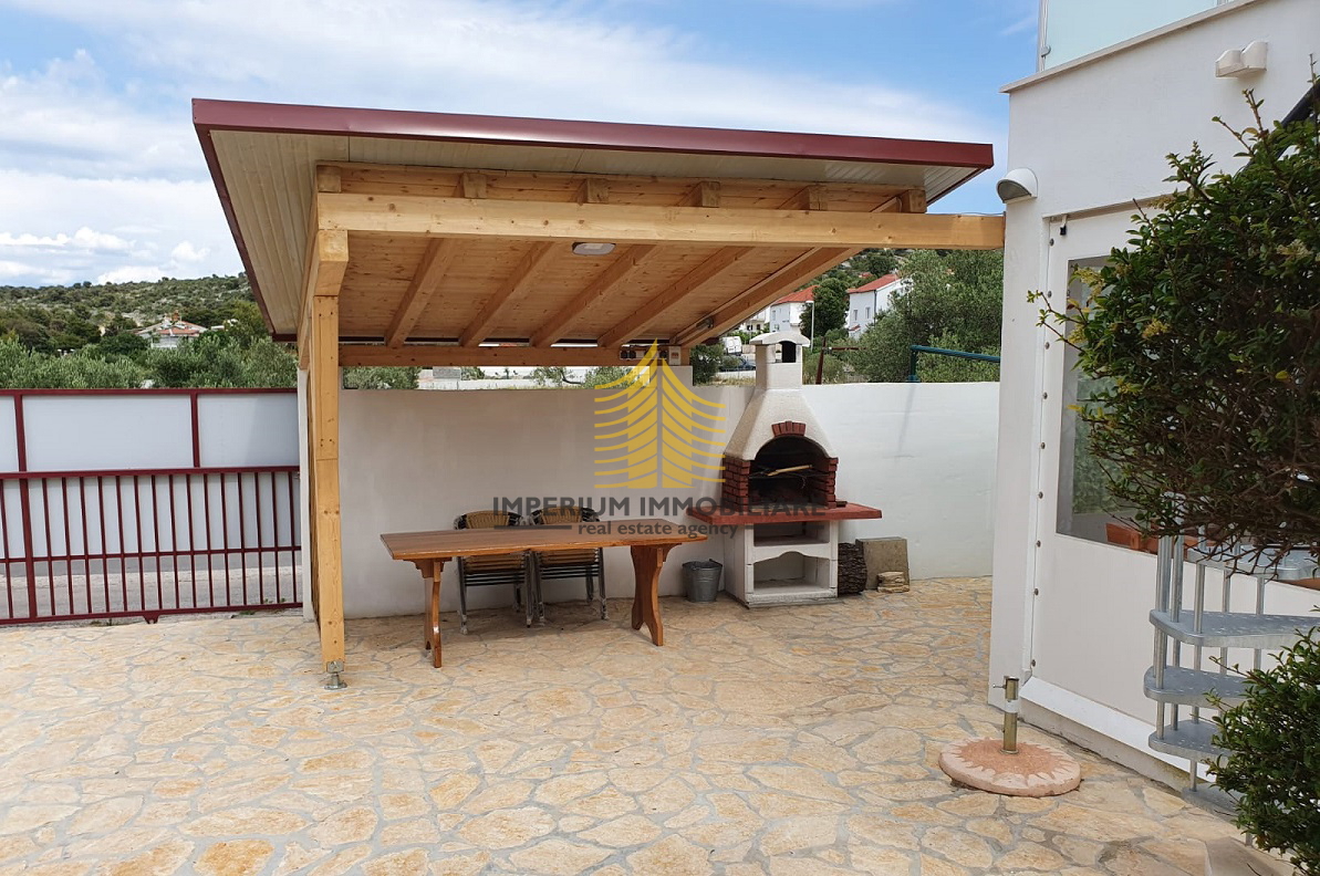 Casa, Vendita, Rogoznica, 200m2, Indipendente