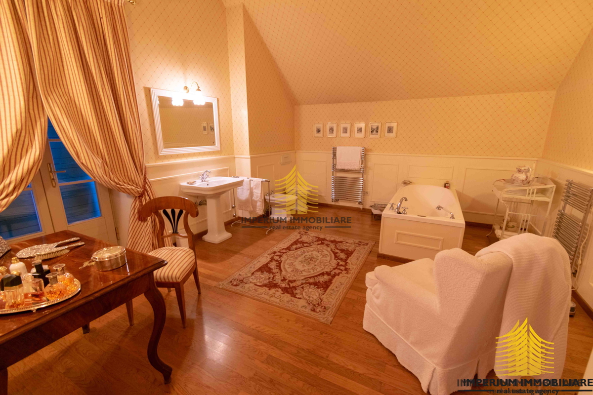 Casa, Vendita, Jastrebarsko, Plešivica, 531m2, Indipendente