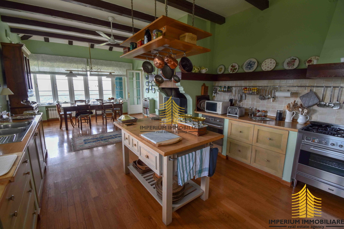 Casa, Vendita, Jastrebarsko, Plešivica, 531m2, Indipendente