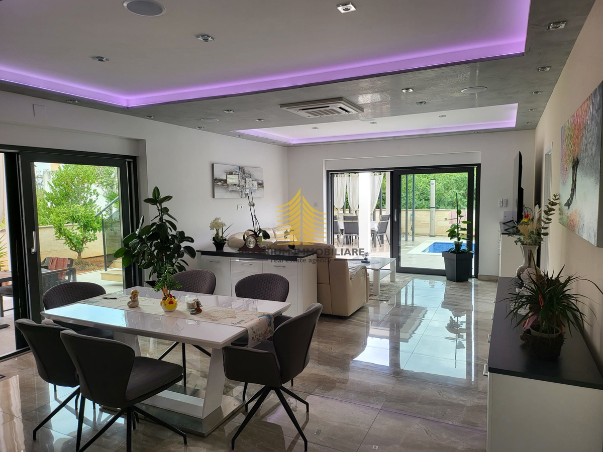 Casa, Vendita, Vir, 200m2, Indipendente