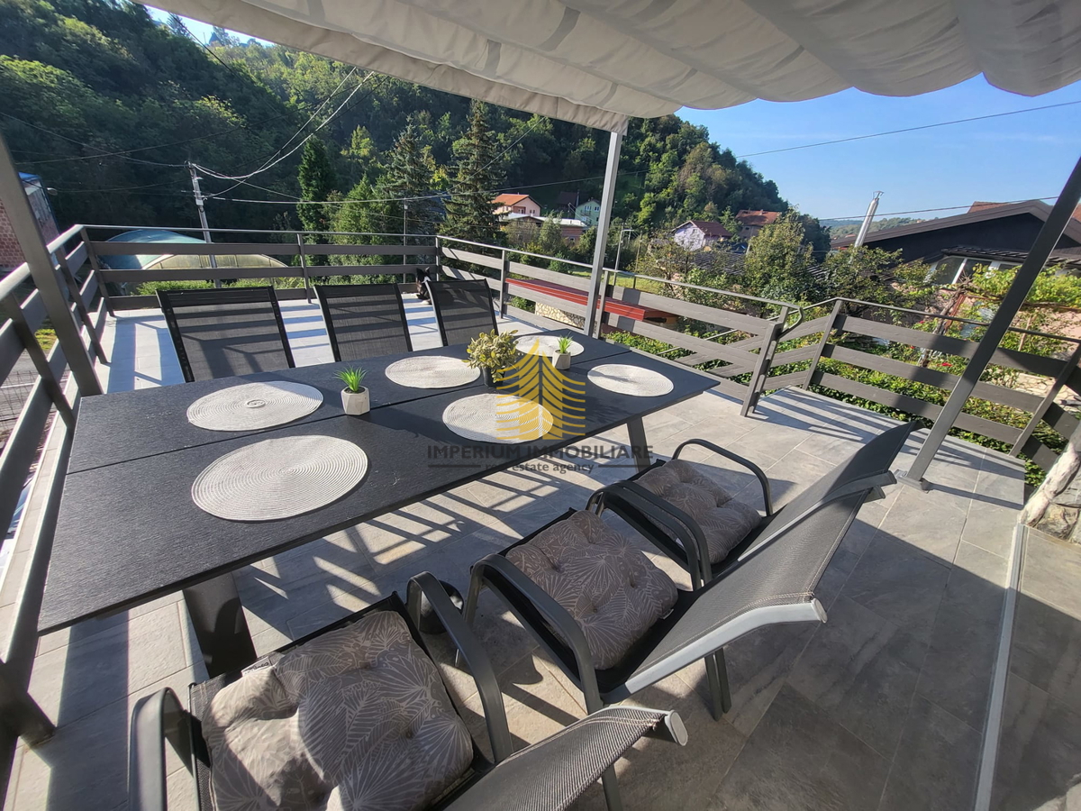 Casa, Vendita, Sesvete, Prekvršje, 200m2, Doppia